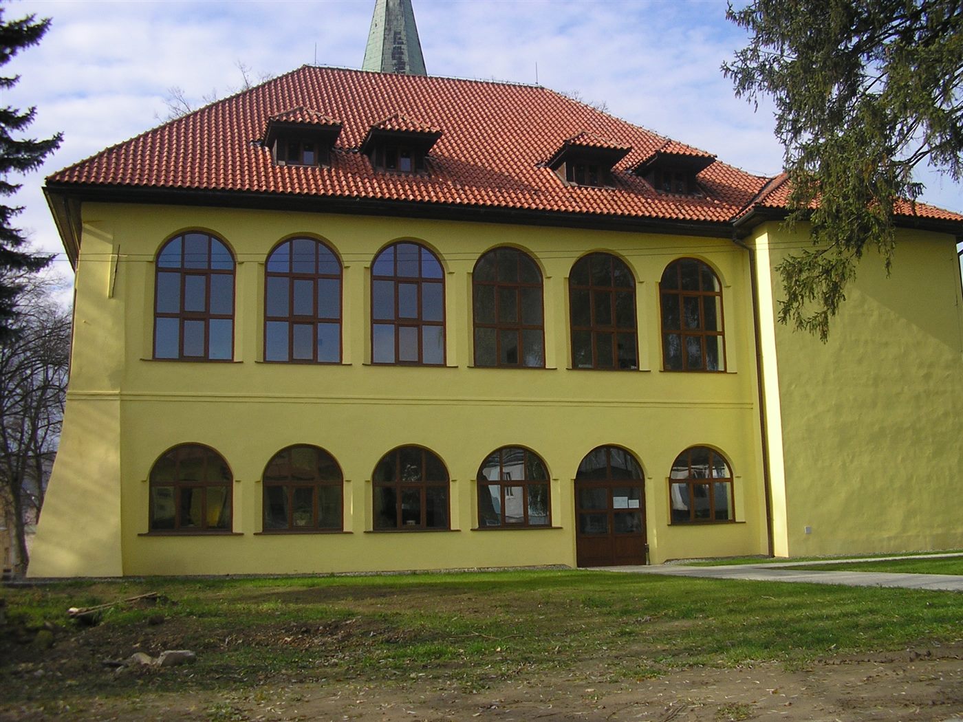 Drevené eurookná Kaštieľ Stropkov